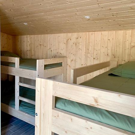 La Petite Auberge Insolite Saint-Affrique Zewnętrze zdjęcie