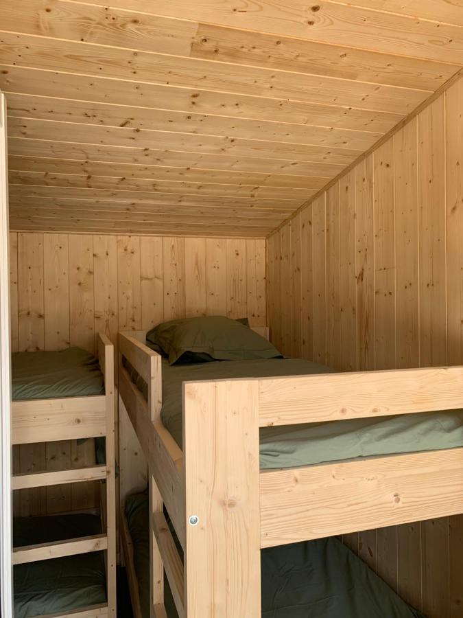 La Petite Auberge Insolite Saint-Affrique Zewnętrze zdjęcie